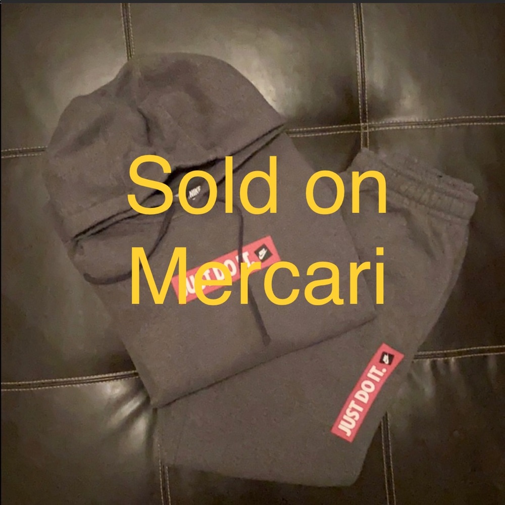 Nike jogging suit